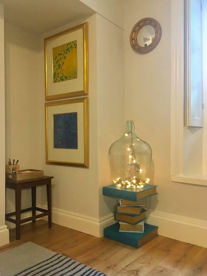 Beautiful 1Br Apartment In Historic St Aubin House Exterior photo