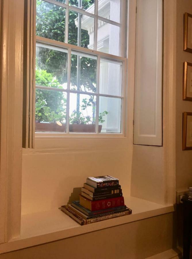 Beautiful 1Br Apartment In Historic St Aubin House Exterior photo