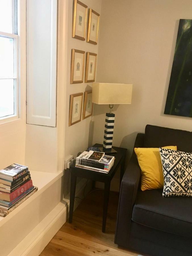 Beautiful 1Br Apartment In Historic St Aubin House Exterior photo