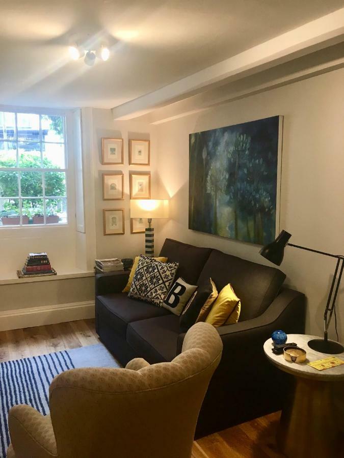 Beautiful 1Br Apartment In Historic St Aubin House Exterior photo
